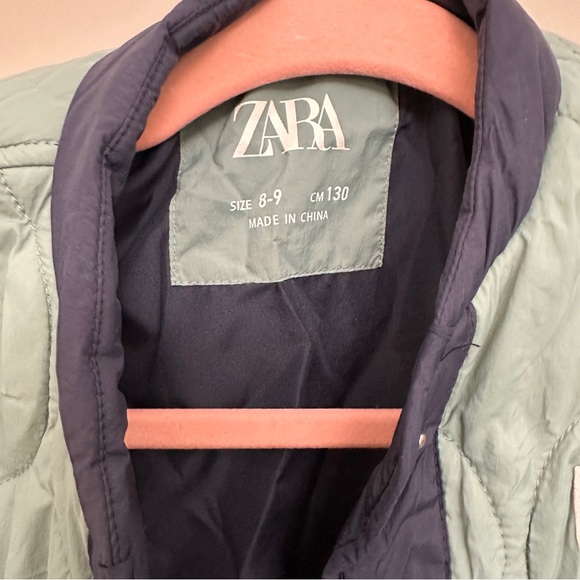 ZARA Kids Soft Quilted Lightwear Girls Letterman Jacket Green Sz 8-9 - Picture 2 of 4